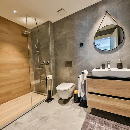 Modern Apartment On The Belgrade Waterfront Exterior photo
