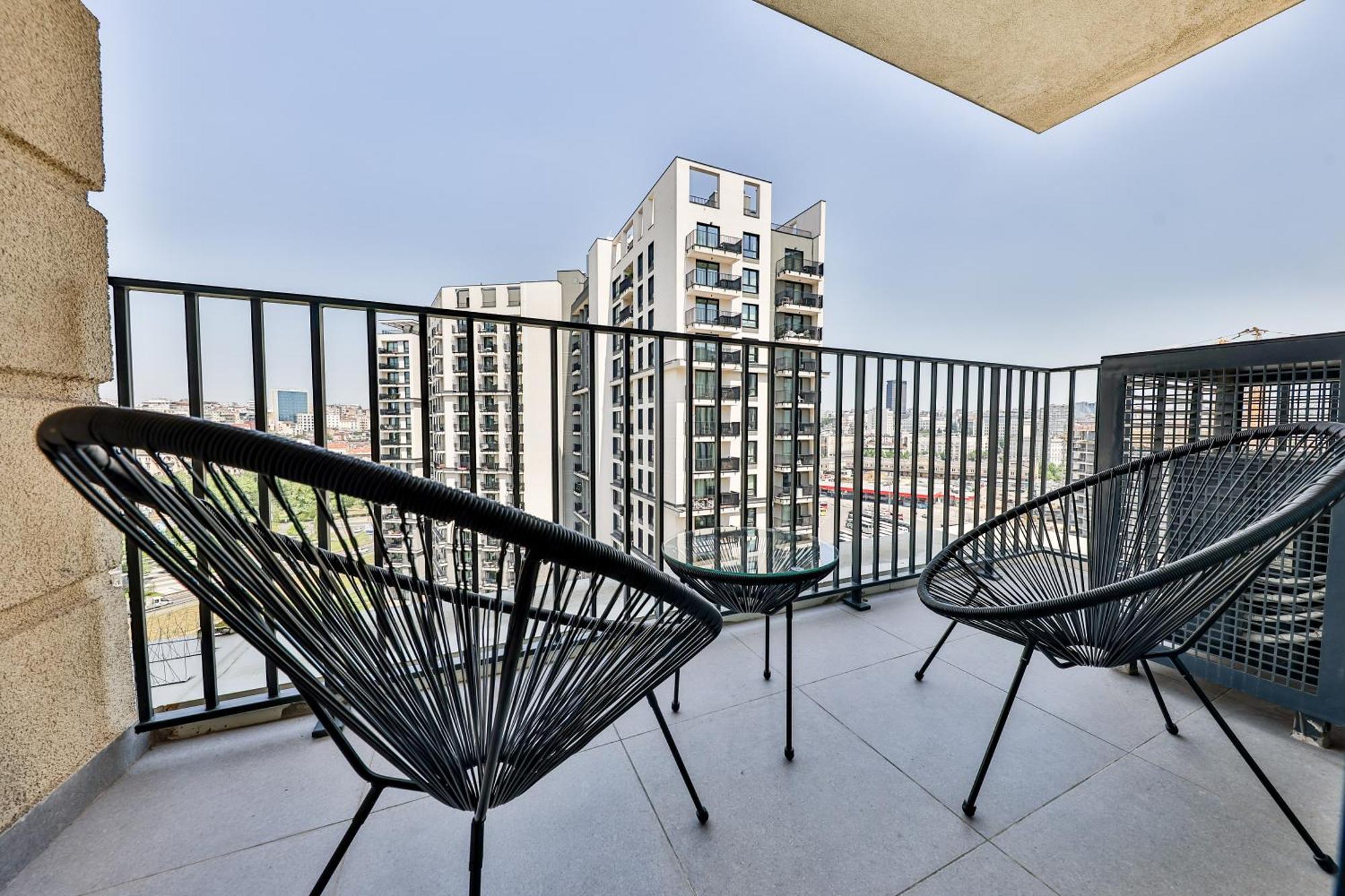 Modern On The Waterfront Apartment Belgrad